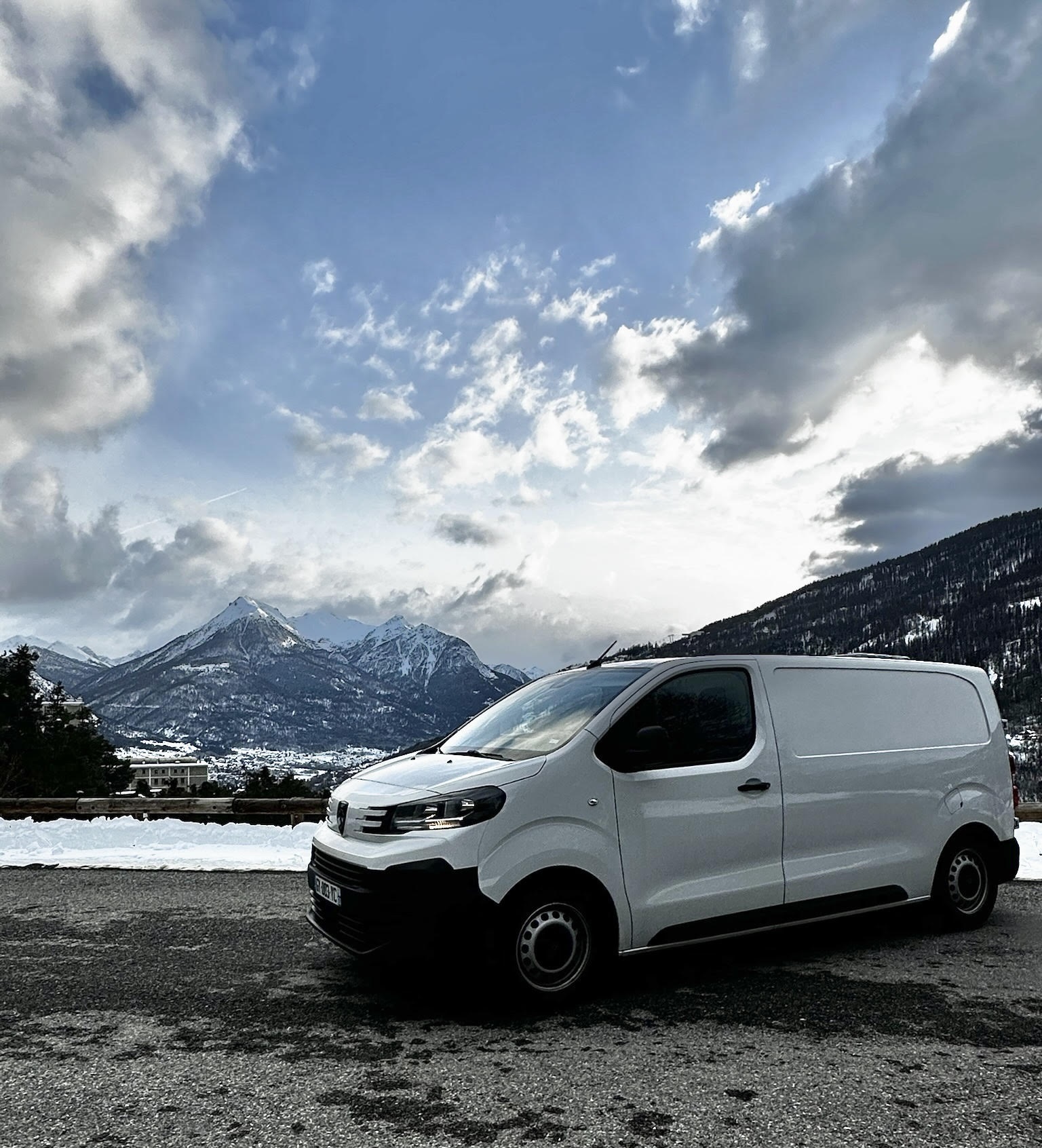 jojo-a-la-montagne van à la montagne