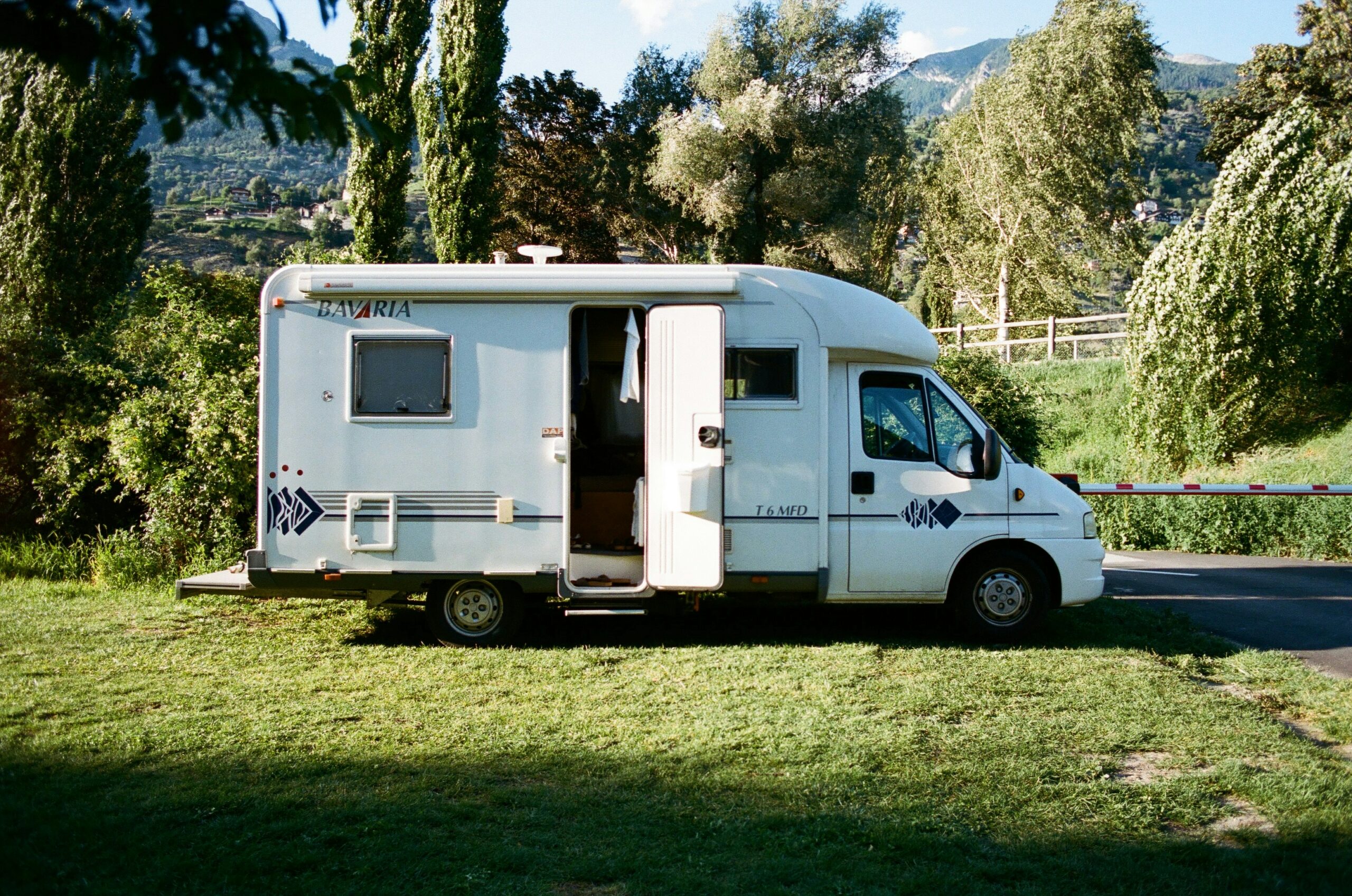 camping car en stationnement